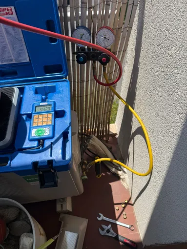 Recherche de fuite de gaz d'une climatisation à lorgues, Brignoles, Climathermofluide